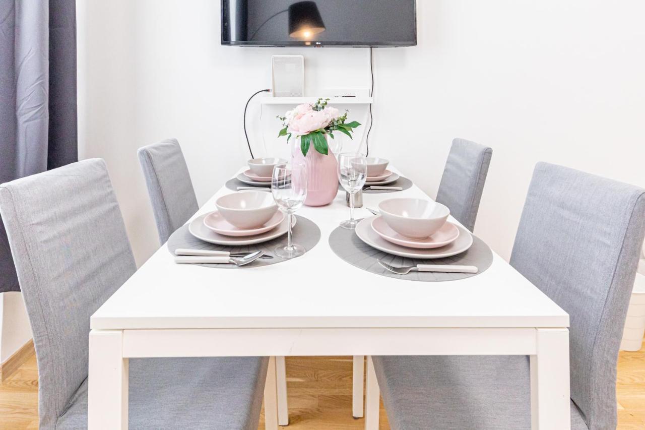 Premium City Apartment Close To Metro U2 & Vienna Congress Center Luaran gambar